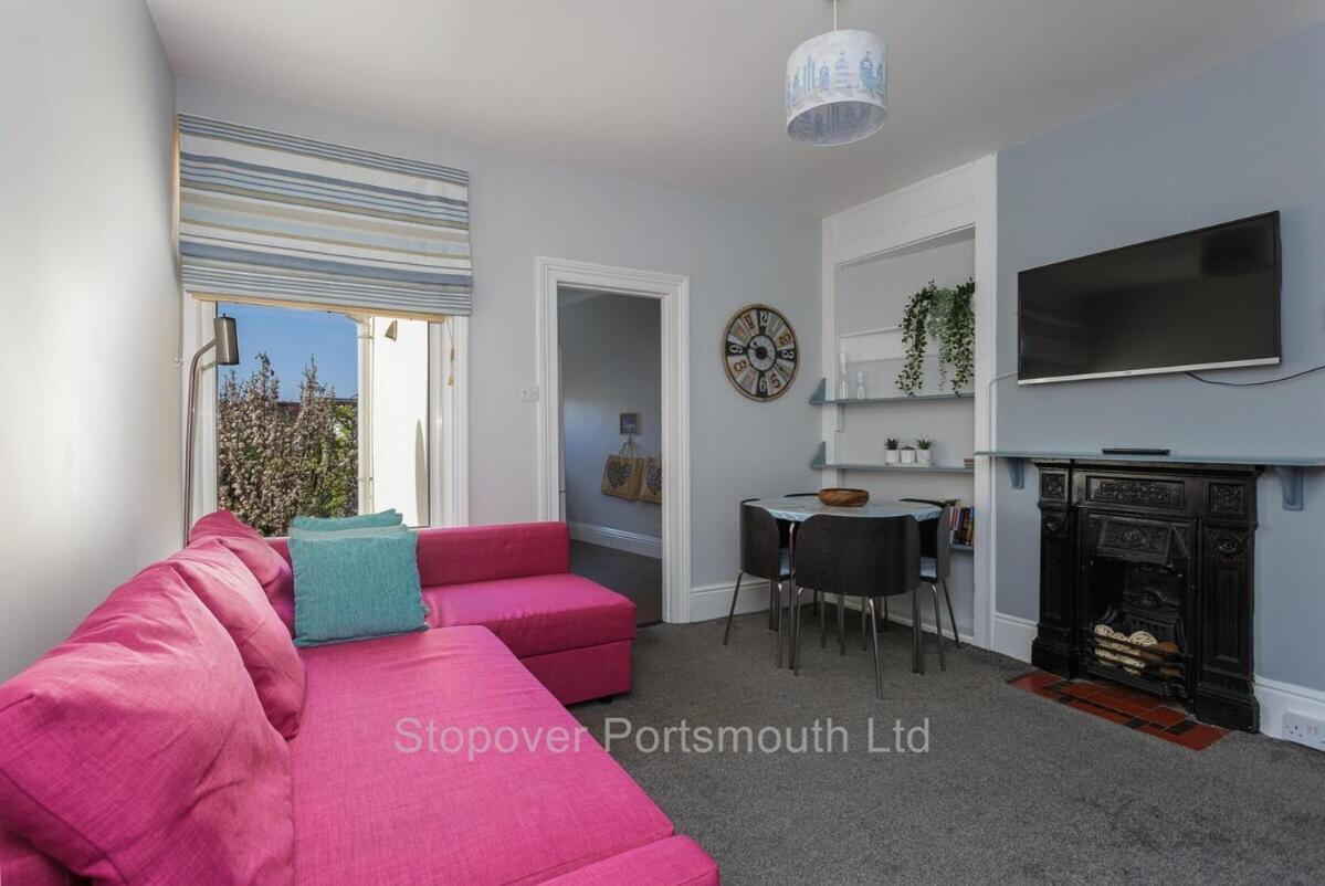 Stopover At Orchard Apartment Light And Cosy Portsmouth Phòng bức ảnh