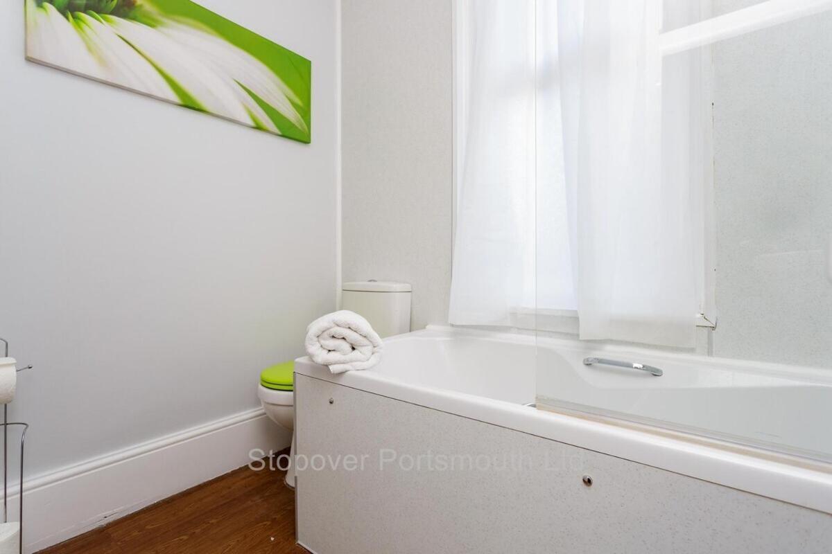 Stopover At Orchard Apartment Light And Cosy Portsmouth Phòng bức ảnh